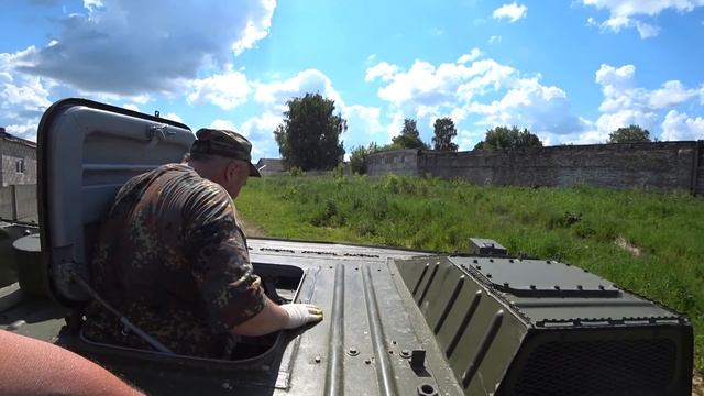 Приехали друзья покататься на БАЗ 5937. Помогли с ремонтом ЗИЛ 157 смотреть онлайн