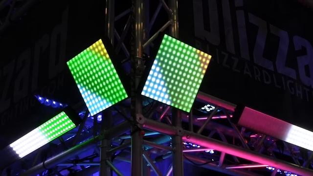 #BlizzardLites Lighting Pixellicious Squared LED Panel Light смотреть онлайн