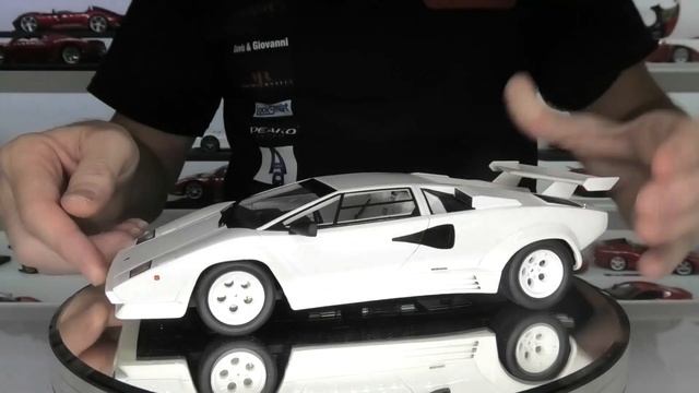 1/18 Lamborghini Countach LP5000 QV by GT Spirit / Kyosho Models - Full Review смотреть онлайн
