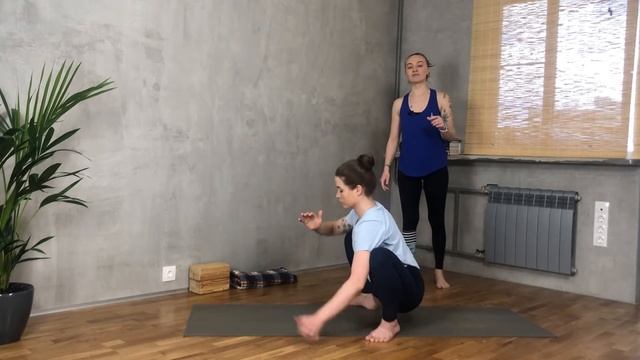 Бакасана. Поза журавля. Освоение. смотреть онлайн