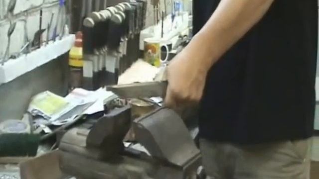 ЗЗОСС Рубка гвоздя 4mm) клинком ножа Н3 из дамасской стали смотреть онлайн