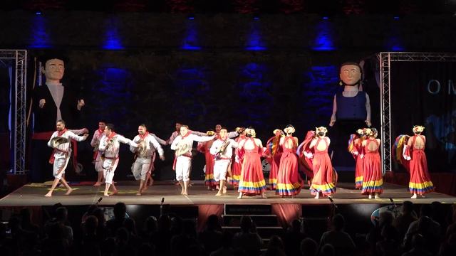 Colombian Folk Dance: Cumbia