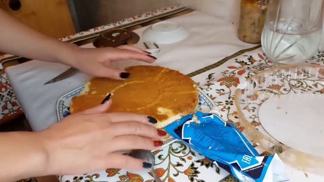 Пироги с луком и грибами