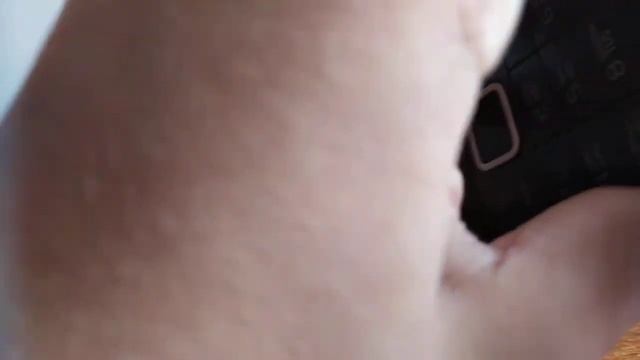 Телефон, давно лежал, и не включается, я вам помогу смотреть онлайн