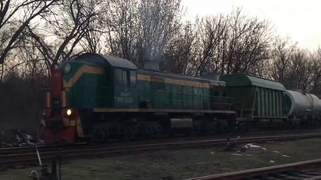 60Fps✅ манёвры тепловоза ТЭМ2-3339 по станции Карнауховка-Промышленная смотреть онлайн