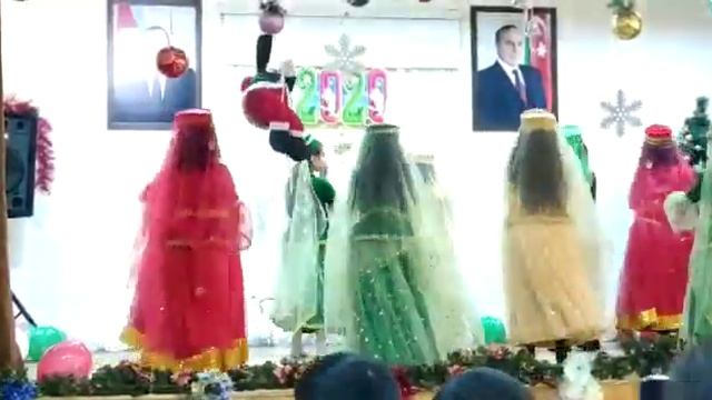 Национальный танец Азербайджана "НАЗ ЭЛЭМЭ" смотреть онлайн