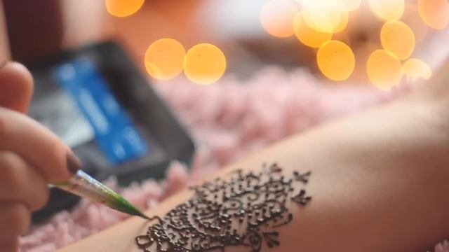 Mehendi (mehndi) art / Роспись хной смотреть онлайн