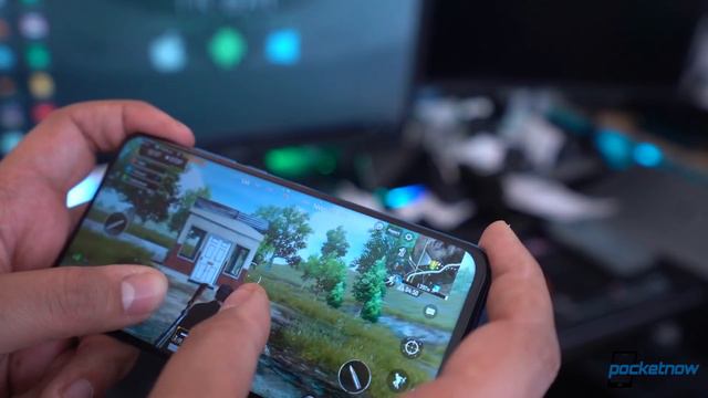 HONOR View20 vs Galaxy S10 - Better gaming phone? смотреть онлайн