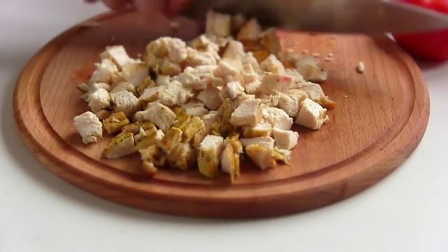 Салат ЦЕЗАРЬ с курицей по домашнему смотреть онлайн