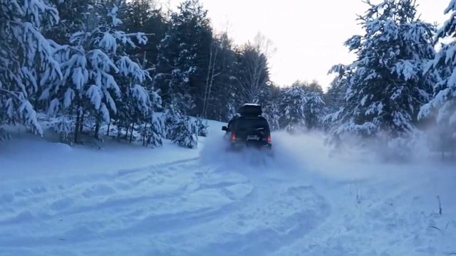 Suzuki Jimny на гусеницах смотреть онлайн