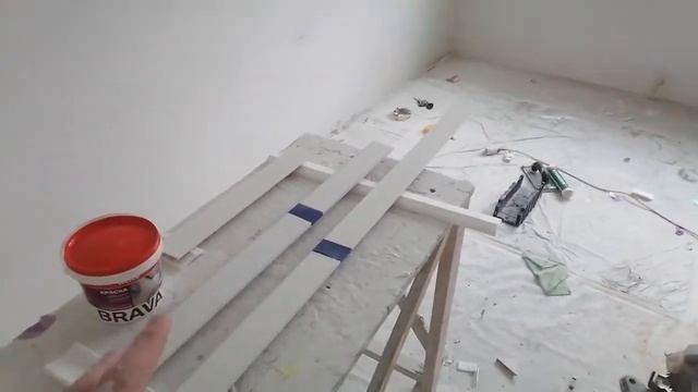 Как и чем красить мдф плинтус. Почему краска слазит с Мдф плинтуса. Мав акрил 35 у отзывы. смотреть онлайн