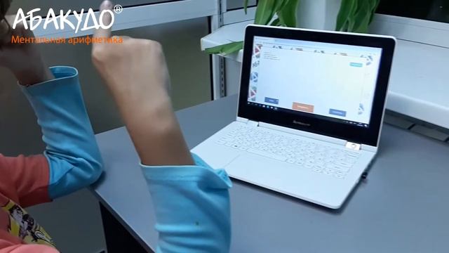 Анастасия 9 лет 0,5 сек +стих смотреть онлайн