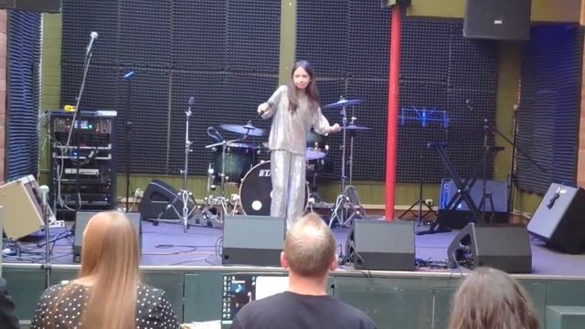 Борзова Полина 11 лет. Midnight man. смотреть онлайн