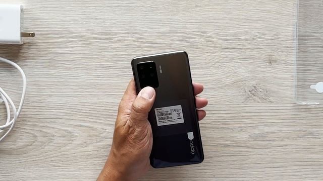 OPPO RENO5 LITE: Unboxing y primer encendido смотреть онлайн