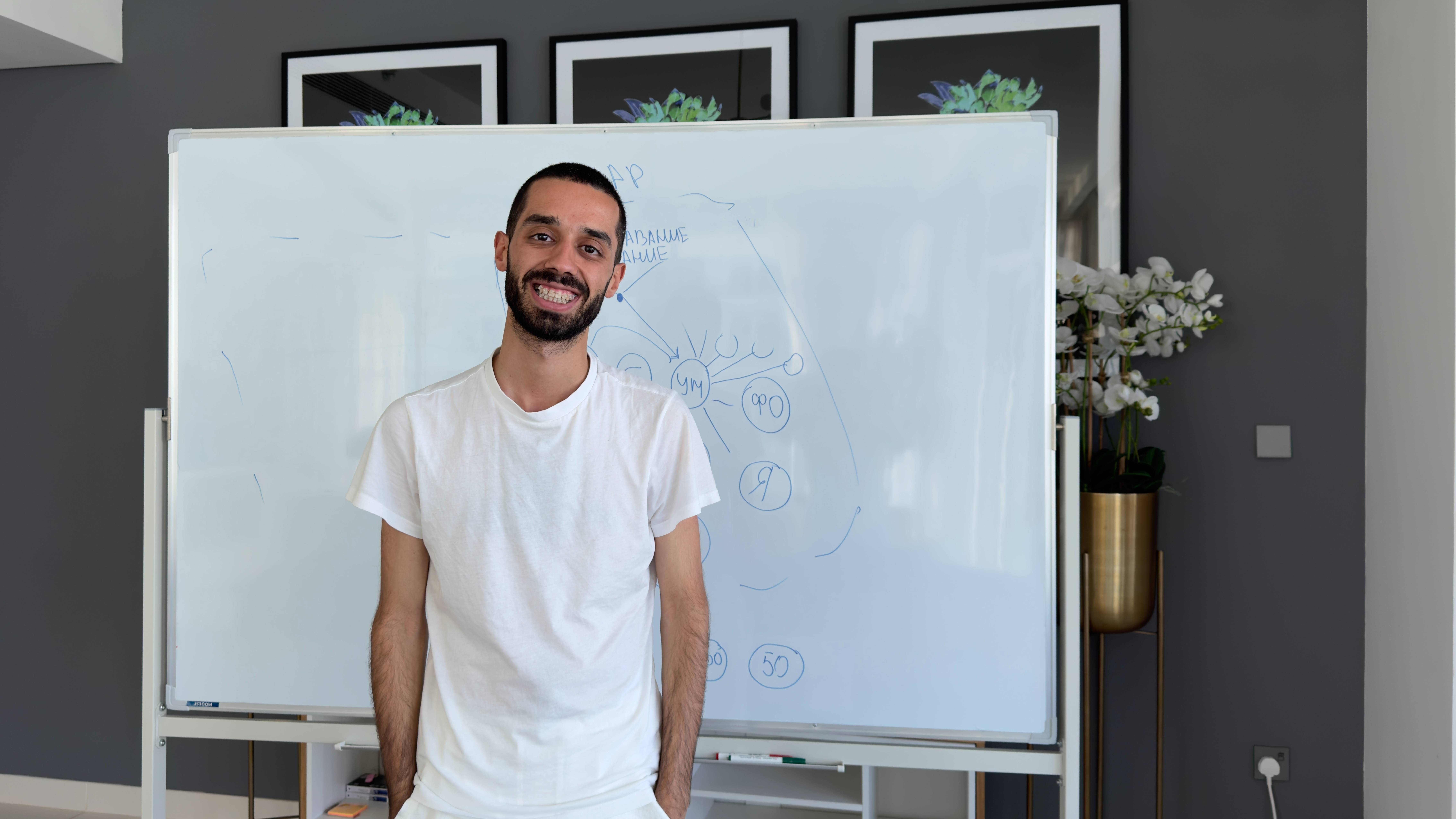 Жить здесь и сейчас. Анар Дримс смотреть онлайн