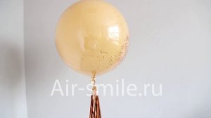 Большой стеклянный шар с гелием и конфетти стружка и надписью