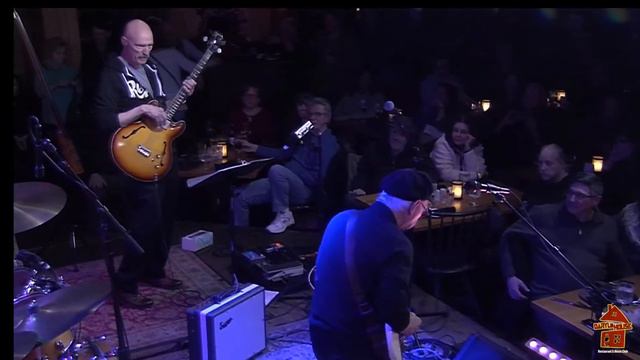 Phil Keaggy, Tony Levin, Jerry Marotta | Sometimes We Up (The Bucket List Live at Daryl's House) смотреть онлайн
