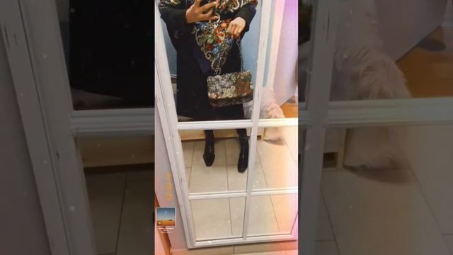 И ещё один способ носить шаль зимой 🥰 смотреть онлайн