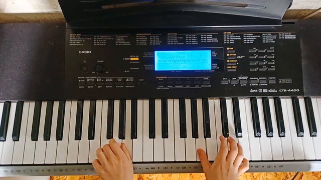 Динар Рахматуллин "Мама" (на пианино) смотреть онлайн