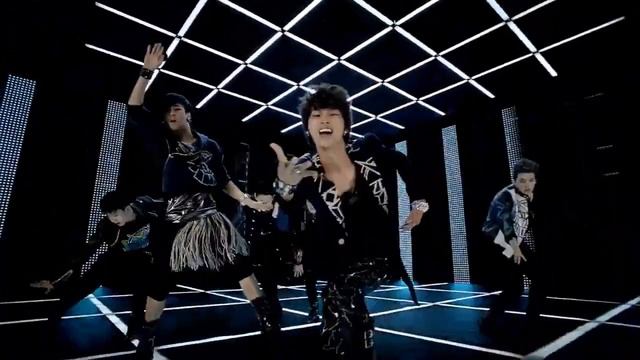 K-POP ЧЕЛЛЕНДЖ: ПОПРОБУЙ НЕ ПОДПЕВАТЬ,НЕ ТАНЦЕВАТЬ,НЕ УЛЫБАТЬСЯ смотреть онлайн