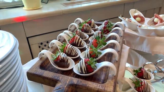 Ресторан Крылья смотреть онлайн