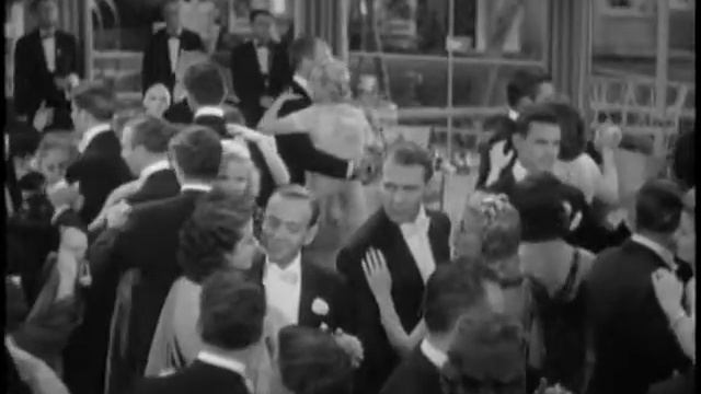Fred Astaire & Ginger Rogers "Беззаботная" - Танец под гипнозом смотреть онлайн