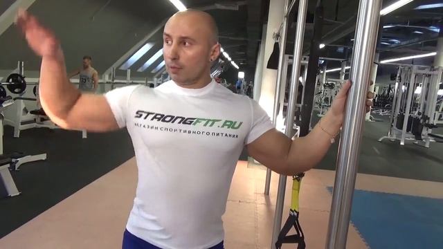 Сисси-приседания_Вариации_Техника выполнения_А. Степанов смотреть онлайн