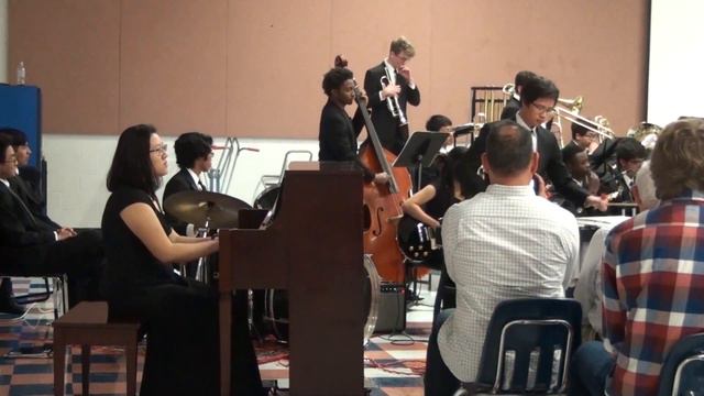 It Don't Mean A Thing (Duke Ellington) - Kerr High School Jazz Band смотреть онлайн