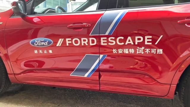 2022 Ford Escape SUV in-depth Walkaround смотреть онлайн