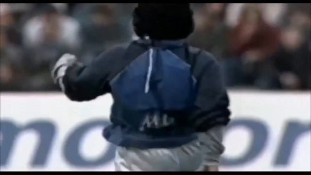 Джоэль Фамейе. Диего Марадона. Разминка. смотреть онлайн