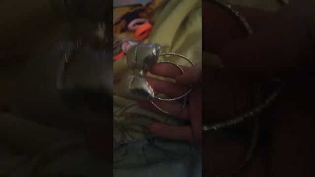 Делаю причёску с новыми ризинками но что-то пошло не так. смотреть онлайн