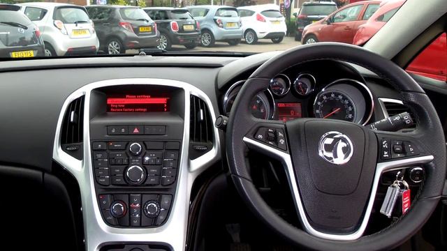FN63WPP Vauxhall Astra GTC 2.0 CDTI SRI 3DR In Black смотреть онлайн