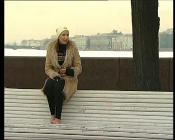 Босиком на улице: Ольга Гавва и Елена Кузьменкова. 1 канал. смотреть онлайн