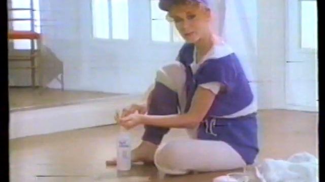 1985 Keri Lotion "is so very" TV Commercial смотреть онлайн