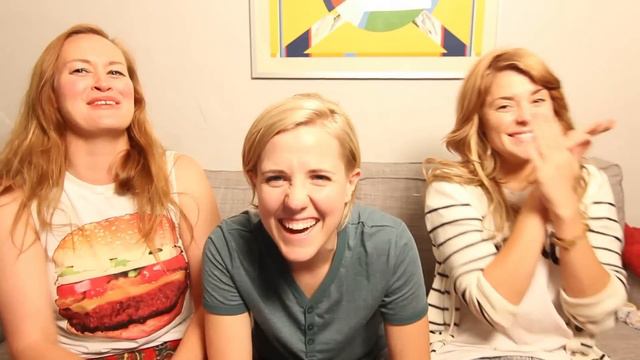 REVIEWING TROYE SIVAN'S HAPPY LITTLE PILL (w/ MAMRIE & HANNAH) // Grace Helbig смотреть онлайн