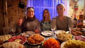 Богатый стол на Старый Новый год за 1500 рублей