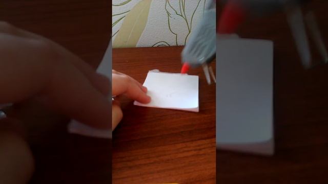 Горячий клей пистолет смотреть онлайн