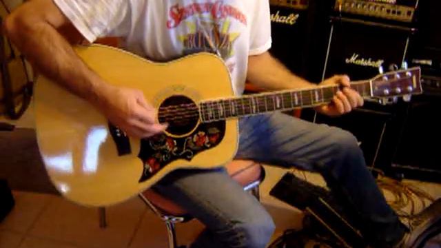 YAMAHA FG-350W 1978 BEAUTY FIGURED смотреть онлайн