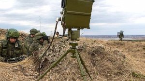 Работа портативной РЛС разведки «Фара-ВР» на Украине в Мариуполе.mp4