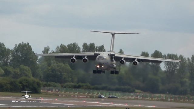 Ilyushin Il-76 MD Ukraine Air Force arrival at RAF Fairford IL76 il76 смотреть онлайн