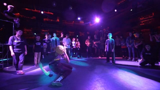 ID battle | Hip-hop PRO | 7 To Smoke | ENZO (WIN) vs Кукин Тимофей смотреть онлайн