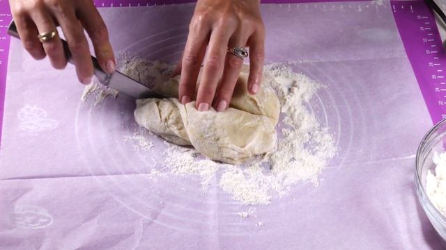 Apple Strudel Recipe | Easy To Make | Lenetti