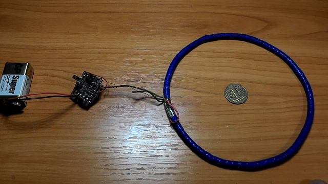 нашёл маленький металлоискатель. смотреть онлайн