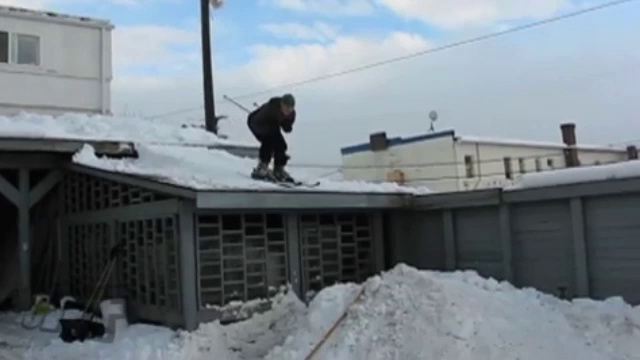 На арене крутой лыжник! смотреть онлайн
