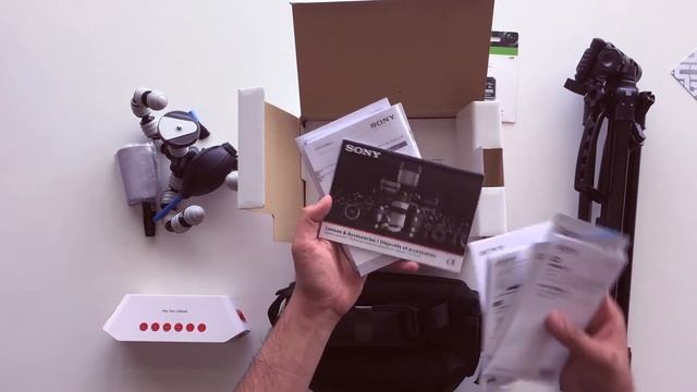 Sony A6000 Unboxing смотреть онлайн
