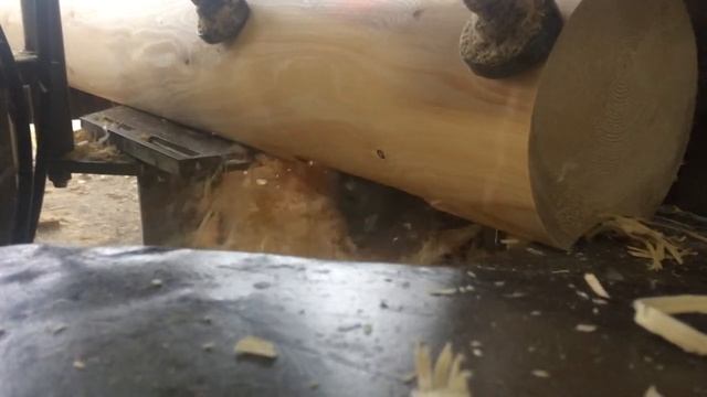 Выборка чаши в оцилиндрованном бревне смотреть онлайн