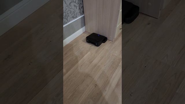 Робот полотеp iRobot Braava смотреть онлайн
