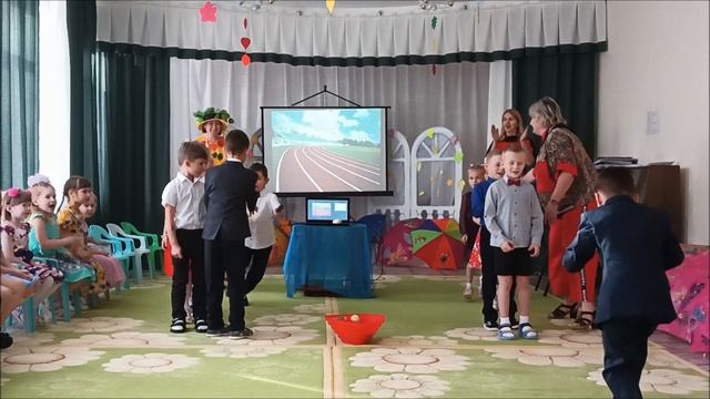 Осенний утренник "Путешествие по осеннему городу" смотреть онлайн