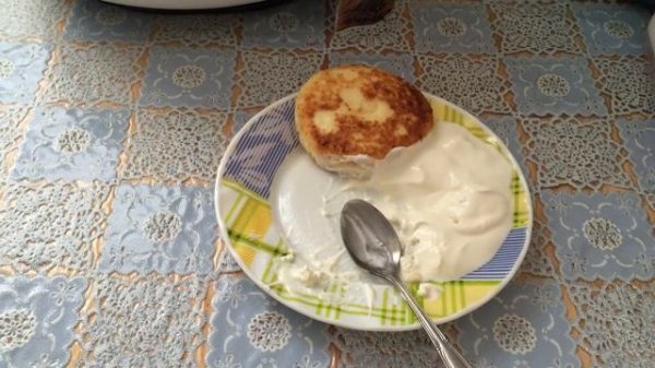 ASMR eating - Curd fritter / АСМР жевание, чавканье - Сырники