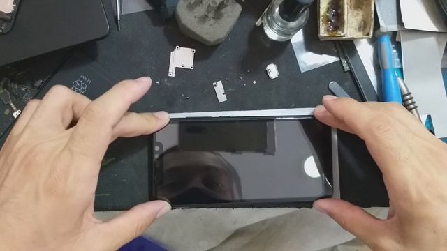 как правильно установить защитную пленку на экран телефона смотреть онлайн